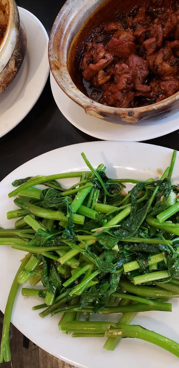 Rau Muống Xào 炒通菜 Stir Fry Garlic Morning Glory